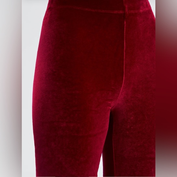 Fabletics High Waisted Velour Bike Shorts size S💥New with tags Stretchy sexy - Picture 7 of 12